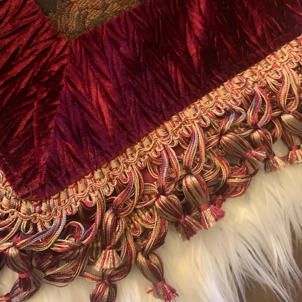 Vintage..... Table runner - Picture 2 of 3